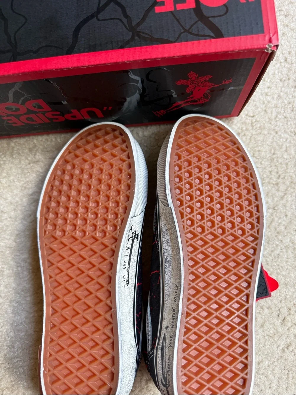 Vans x Stranger Things - Picture 8 of 10